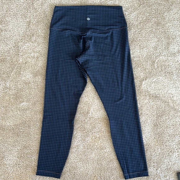 Lululemon Align houndstooth 25” Leggings - Picture 2 of 4